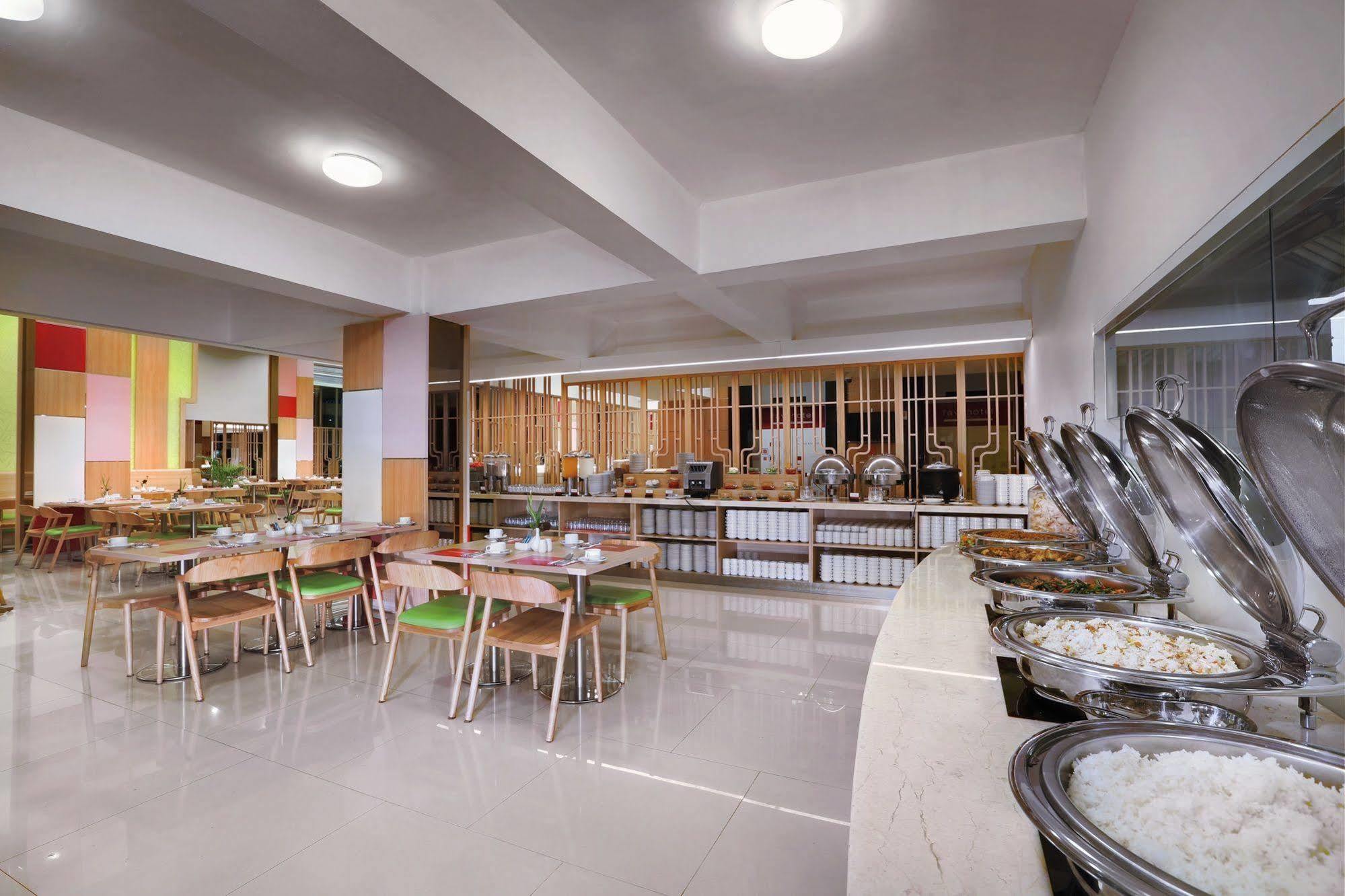 Favehotel Palembang Eksteriør bilde